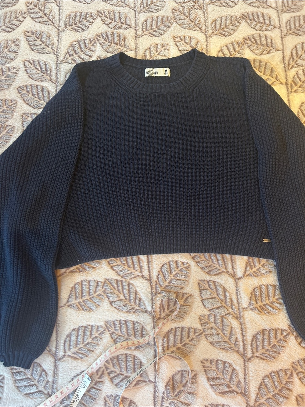 Women's size medium Hollister Navy Cropped Crewneck Knit Sweater